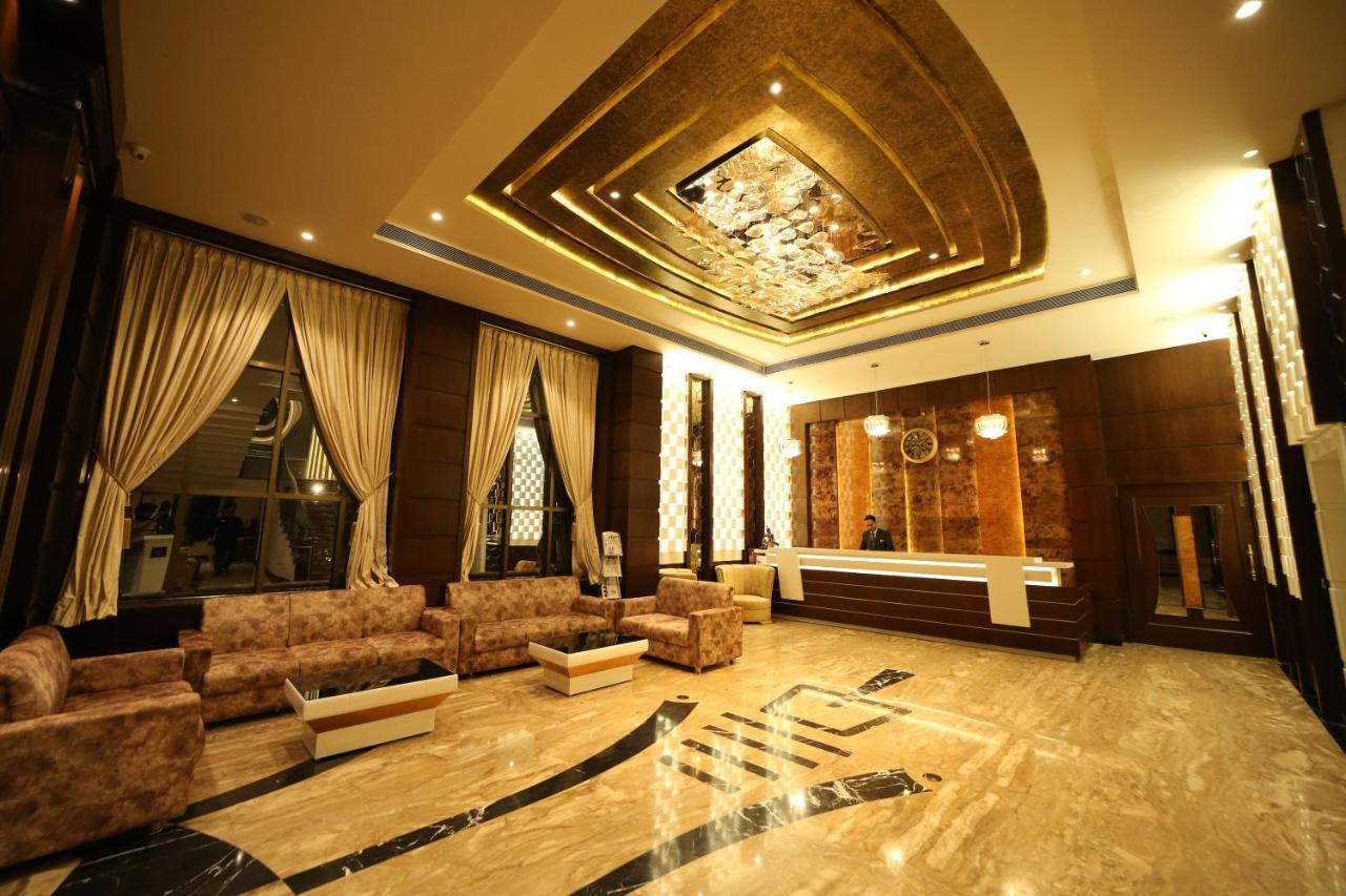 Hotel Prince Viraj 贾巴尔普尔 外观 照片