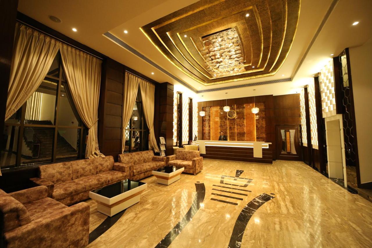 Hotel Prince Viraj 贾巴尔普尔 外观 照片