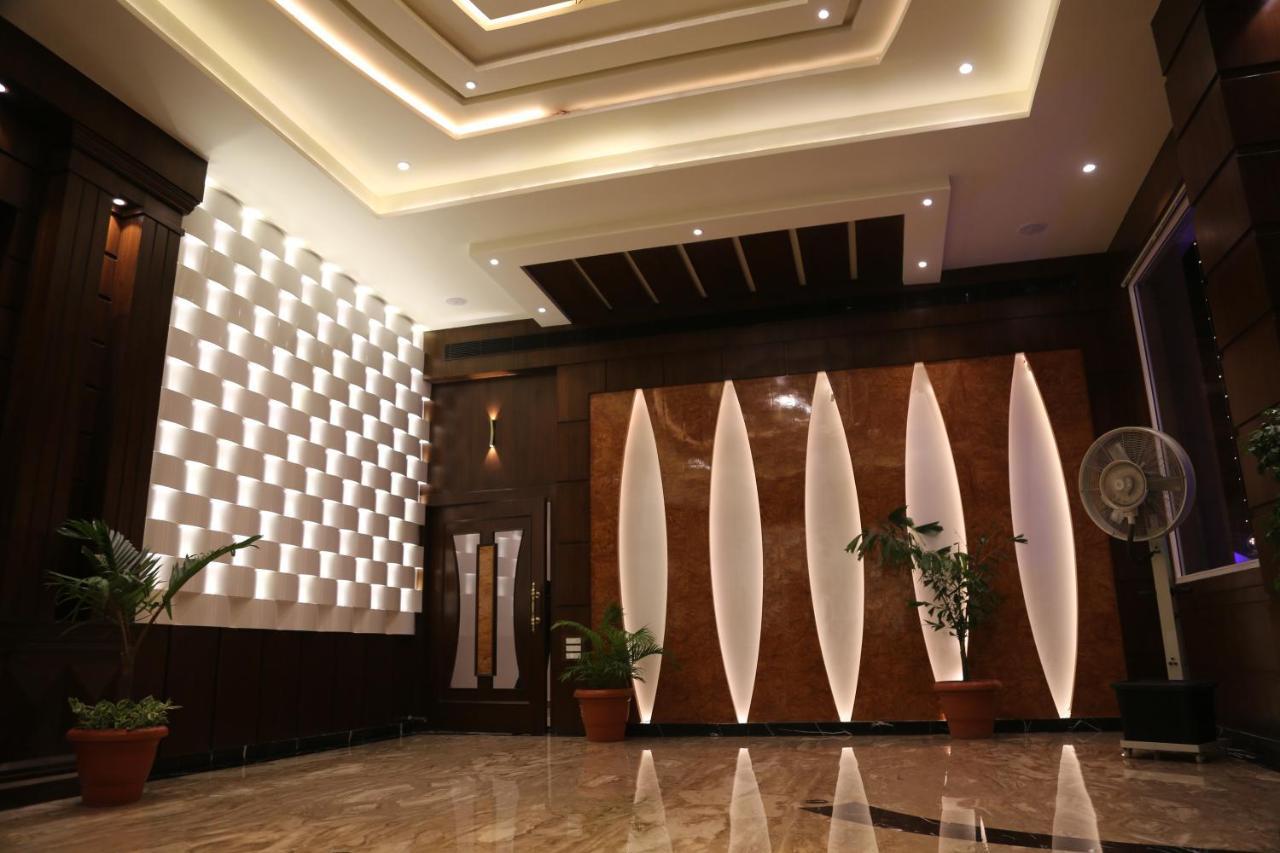 Hotel Prince Viraj 贾巴尔普尔 外观 照片