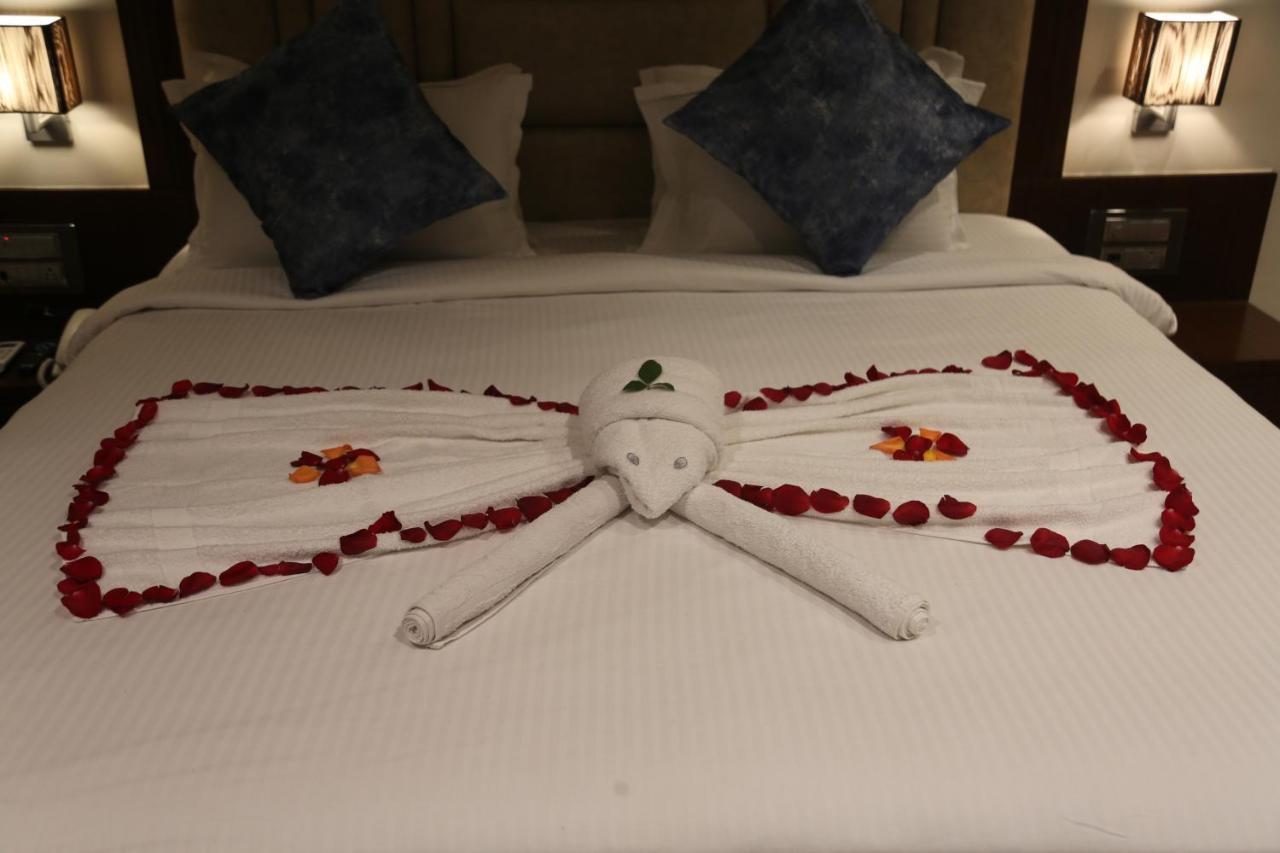 Hotel Prince Viraj 贾巴尔普尔 外观 照片
