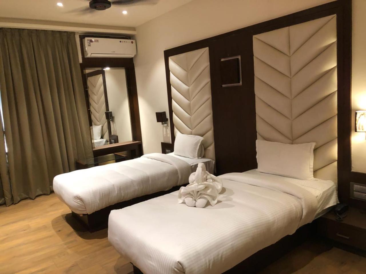 Hotel Prince Viraj 贾巴尔普尔 外观 照片