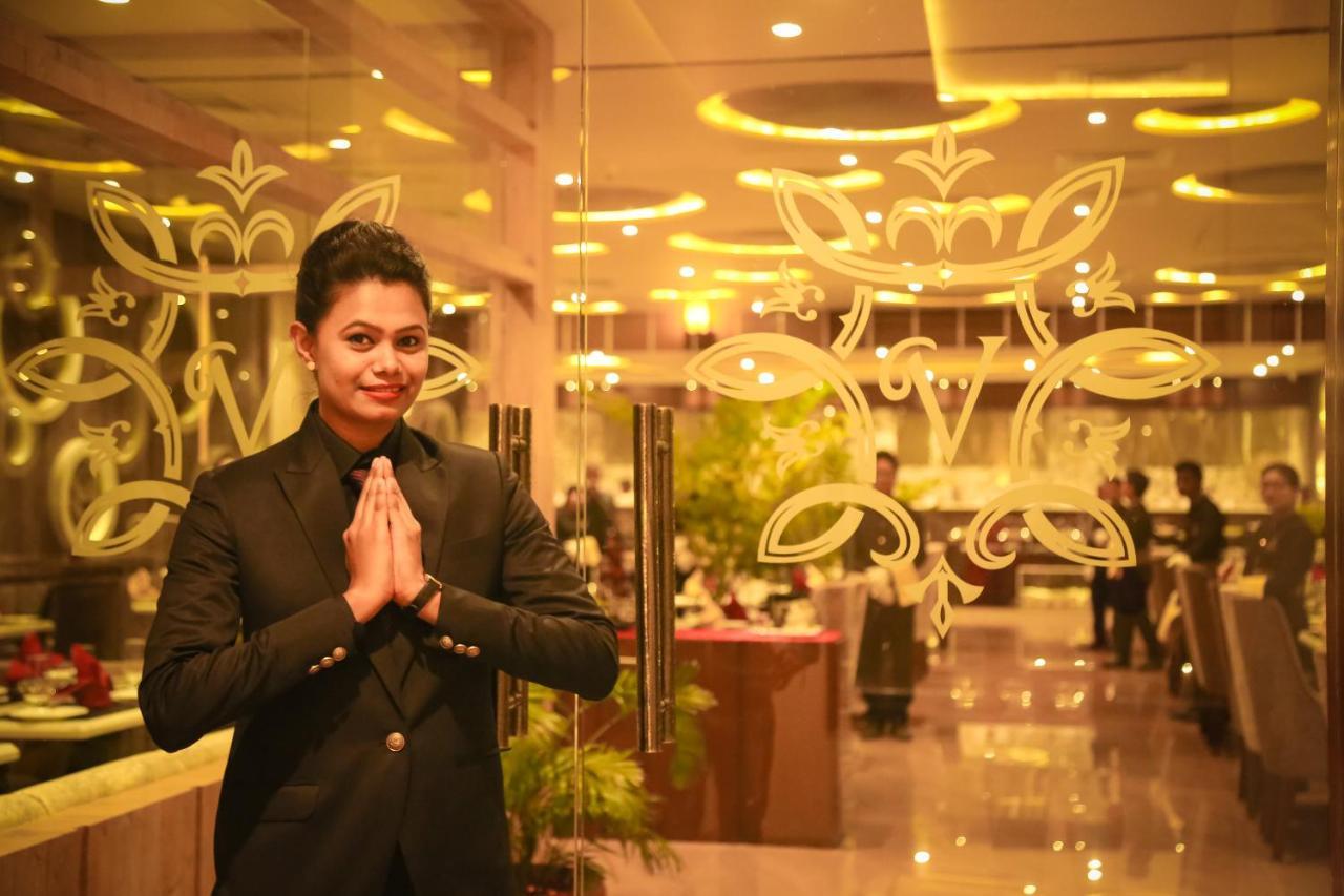 Hotel Prince Viraj 贾巴尔普尔 外观 照片